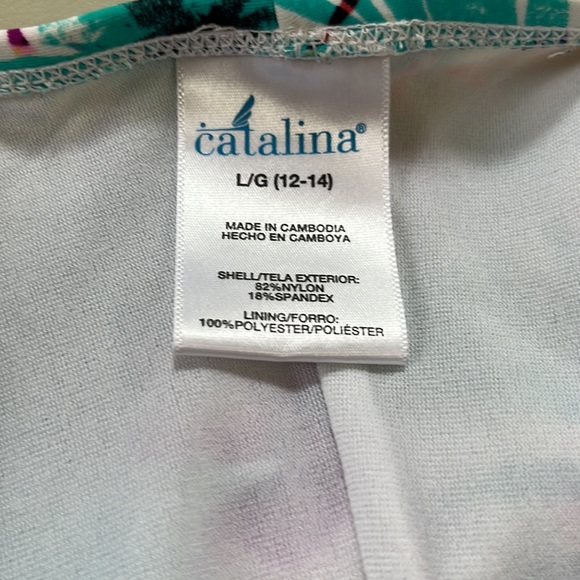 Tropical pattern one piece. Halter top size Large CATALINA - Picture 3 of 4